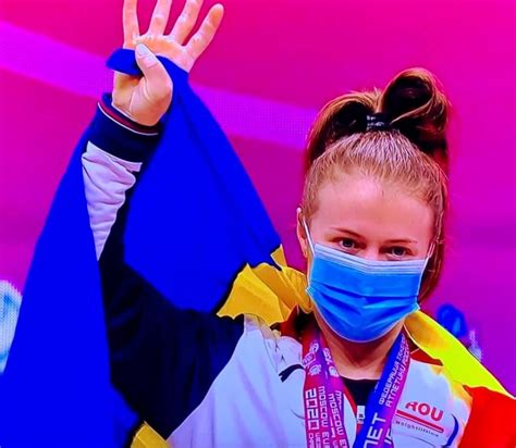 Ioana raluca olaru (3 mart 1989 doğumlu) romanya'dan profesyonel bir tenis oyuncusu. Raluca Olaru a cucerit o medalie de aur și una de bronz ...
