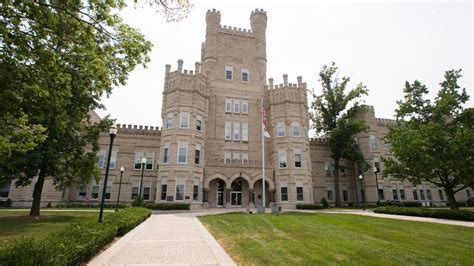 Eastern Illinois University Increases Tuition For New Students