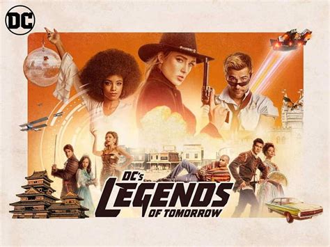 Legends Of Tomorrow Dc Fandome Panel Se Burla De Los Extraterrestres En