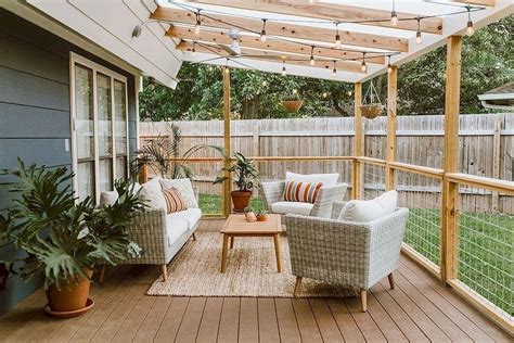 Here are some fabulous patio designs. 30 Best Small Backyard Patio Ideas (22) - Googodecor