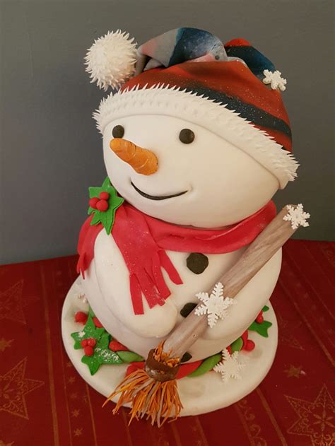 Snowman Cake