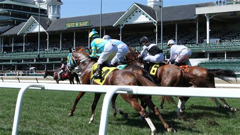 Churchill Downs races: Expert betting picks for Friday