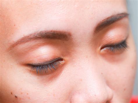 It's safe to hold on to them for at least 6 months. How to Use Eyeshadow as Eyeliner: 7 Steps (with Pictures)