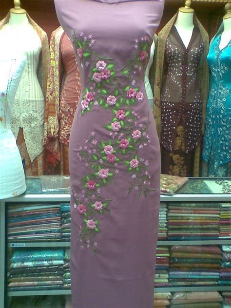 We did not find results for:. Sulaman Craft - Kain Sulam Bukit Tinggi Murah: Baju Kurung ...