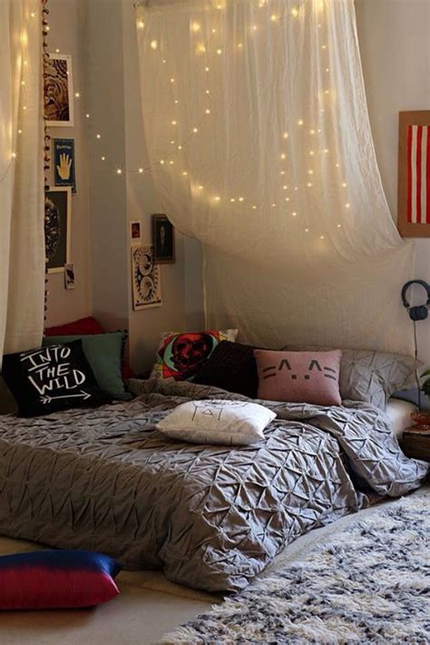 string lights   bedroom  ideas digsdigs