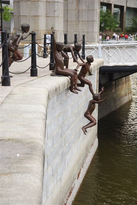Most Fascinating Public Sculptures Public Sculpture Outdoor Art