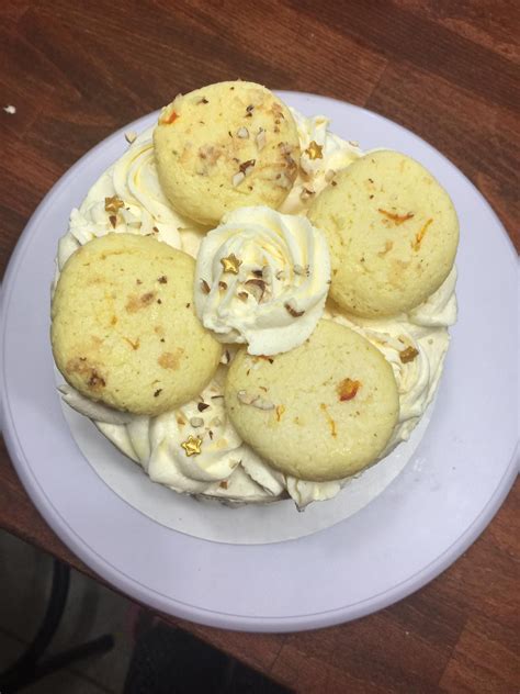 The icing on the cake is that it is eggless and is made with wheat flour. Yummy Rasmalai cake with freshly homemade Rasmalai on top ...