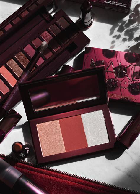 Urban Decay Naked Cherry Collection Thirteen Thoughts