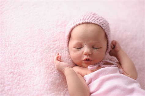 Newborn Baby Girl Wearing Pink Knitted Bonnet Stock Photos Free