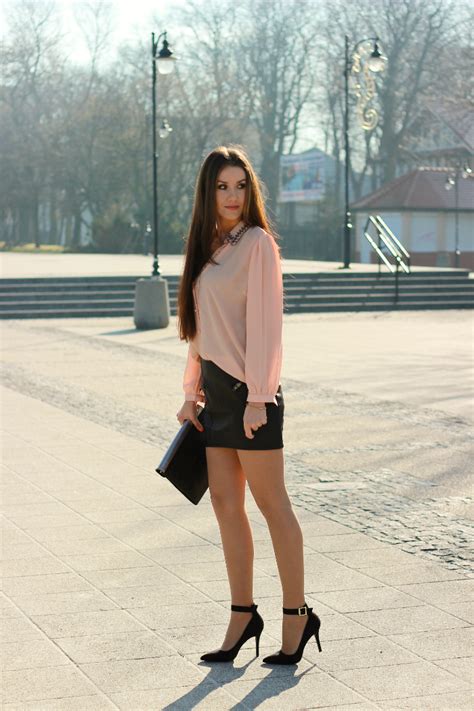 Look Of The Day Leather Skirt