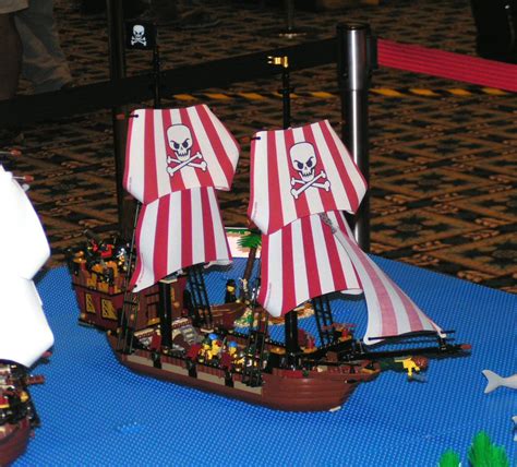 Brickshelf Gallery Pirateship Redstripesails Large