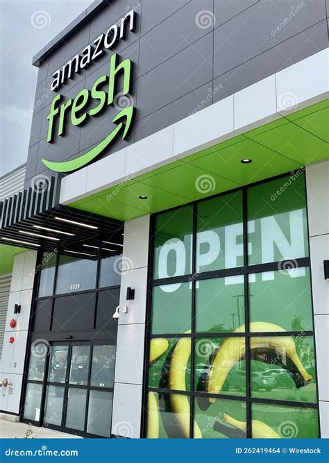 Closeup Shot Of Amazon Fresh Store Opening Soon In A Suburban Chicago