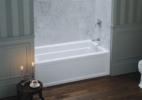 The kohler underscore model combines some of the newest innovations in bathtubs, including chromatherapy and acoustic the tub holds 40 gallons and has a soaking depth of 17 inches. Unique Japanese Soaking Tub Kohler - HomesFeed