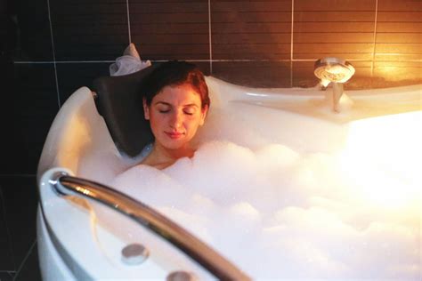 Take A Bath To Treat The Cold Or Flu Holistic Meaning