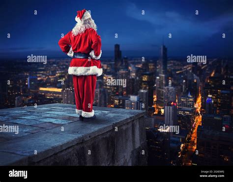 Santa Claus Is Coming To Town Hi Res Stock Photography And Images Alamy