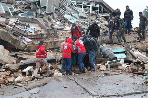 Terremoto Turchia Siria Oltre Vittime E Mila Feriti