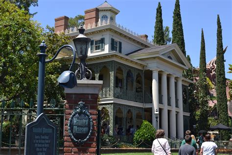 Guest Post A Brief History Of Disneys Haunted Mansion Alex L