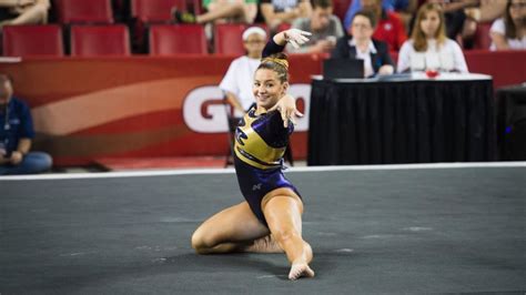 Mary Lou Retton S Daughter Blazes New Trail Mary Lou Retton Gymnastics Lsu Gymnastics