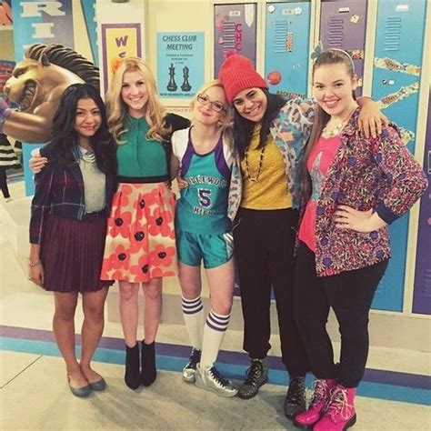 16 Pics That Prove The Cast Of Liv And Maddie Are Best Friends In Real