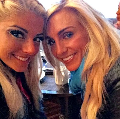 Alexa Bliss And Charlotte Wwe Female Wrestlers Nxt Divas Wwe Womens
