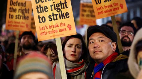 Hundreds Of Thousands Of Uk Workers Will Strike In Response To New Labor Law Flipboard