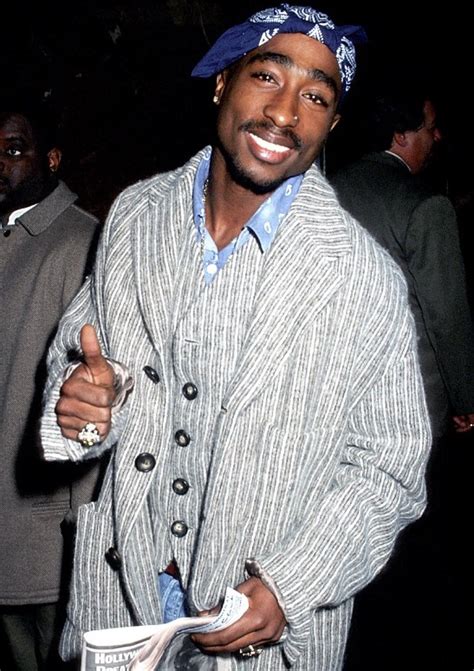 Tupac Shakur Height Weight And Body Measurements
