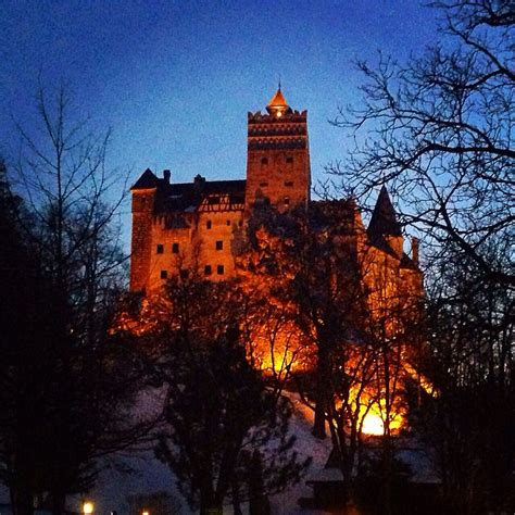 El Castillo De Drácula En Transilvania Rumanía Da Miedo Verdad