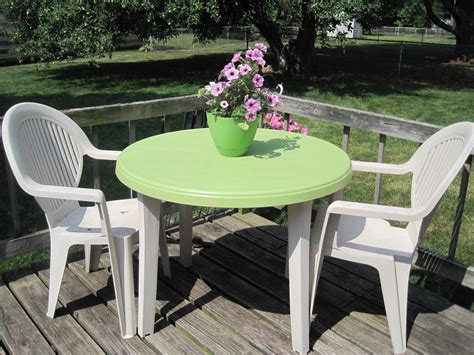 It is super light and easy to carry around the house or outside whenever we need a little table. White Resin Wicker Furniture Outdoor Plastic Patio Modern ...
