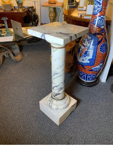 Traditional Italian Marble Pedestal W Simple Bronze Ring Accents