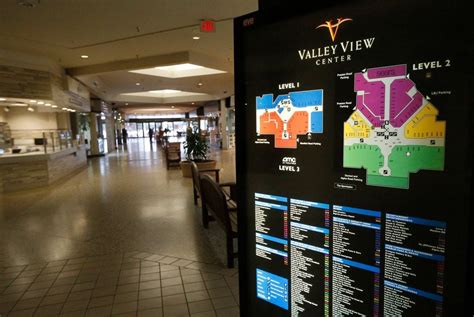 Valley View Center S Remaining Tenants Suddenly Booted From Dead North Dallas Mall — And For What