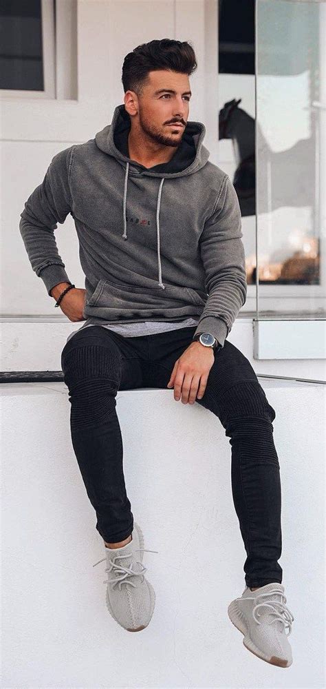 Street Style Guide For Men To Wear Hoodie Mens Casual Outfits Men