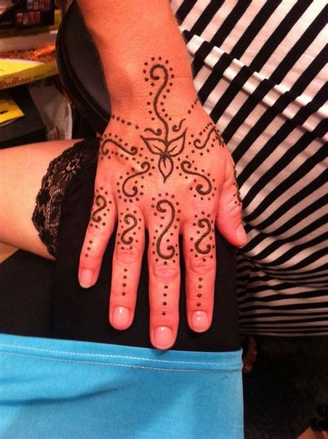 Egyptian Henna Tattoo Yestarday Henna Hand Tattoo Henna Kit Henna Shop