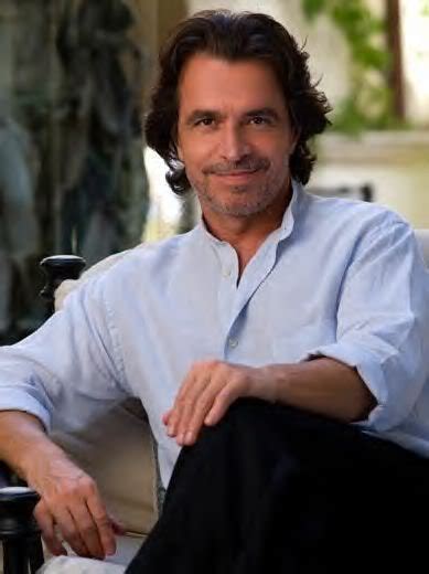 His actual full name is yiannis hrysomallis, so you can say it was a pretty good move going for a shortening of the name right? 58 best images about Piano By Yanni on Pinterest | The ...