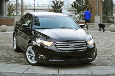 Review The Sleek 2013 Ford Taurus Ecoboost Brings Back The Big Solid