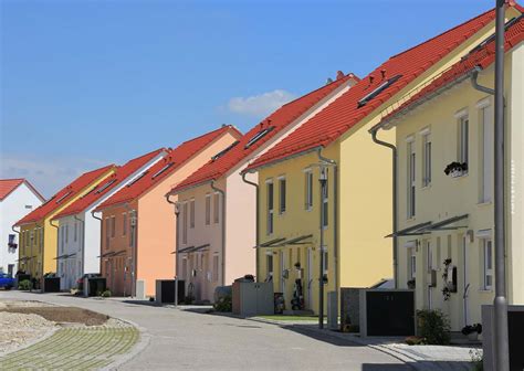Attraktive eigentumswohnungen für jedes budget, auch von privat! Hauskauf in Albstadt: Renovieren oder Neubau? - Immo AO ...