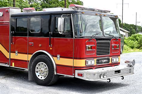 Sold Sold Sold 2003 Seagrave Heavy Duty Non Walk In Equipped Rescue