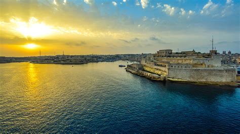 Wallpaper Malta Valletta Harbor Sunset Clouds Sea City 3840x2160