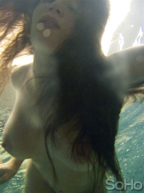 Valentina Lizcano Take Nude Swim For Soho Gutteruncensored