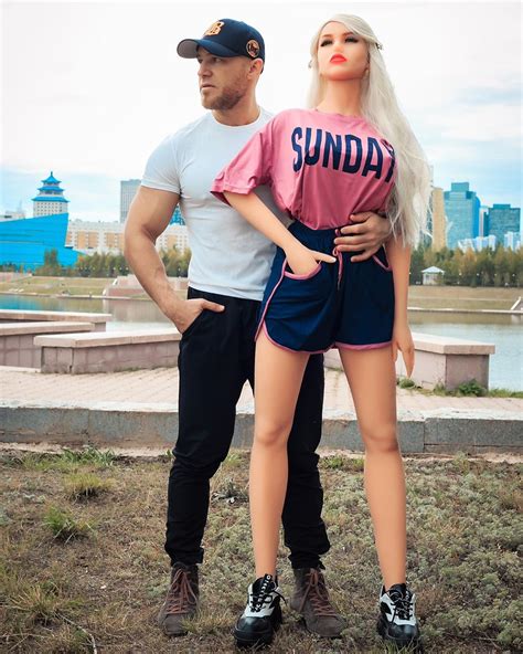 Kazakhstan Bodybuilder Planning To Marry His Sex Doll Sankaku Complex