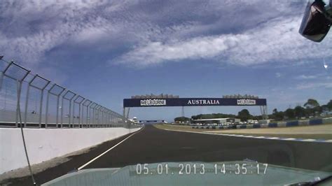 Kustomnats 2013 Full Lap Of Phillip Island Raceway Dash Cam Youtube