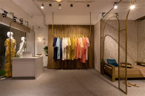 Boutique Design Fusion Of Indian Traditional Elements With