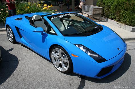 Blue Lamborghini Gallardo