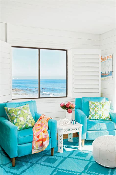 50 Ways To Decorate With Turquoise Beach Style Living Room Coastal Living Rooms Living Room