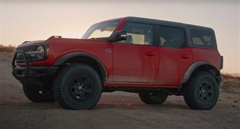 Take A Detailed Look At The 2021 Ford Bronco Wildtrak Carscoops