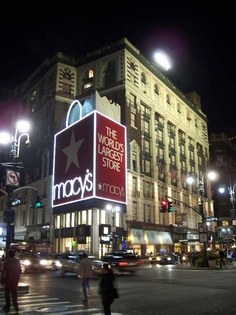 Macys ~ The World's Largest Store, NYC. Rent-Direct.com - No Fee