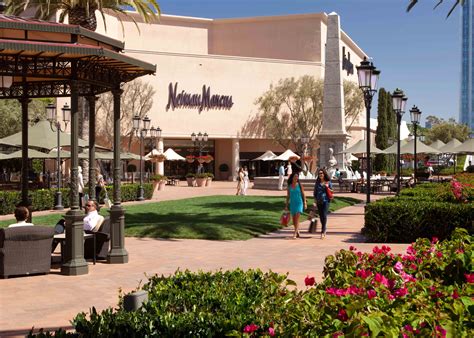 24h in Newport Beach, CA: Sights, Best Hotels, Restaurants