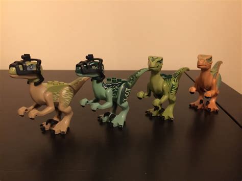 Lego Jurassic World Raptors Dinosaurs Figures From Set 75920 75917