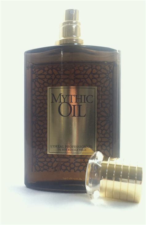 Plushy and airy, my mane was too touchable that day, and that tricked my mind into thinking my ends weren't just dry as the desert a few hours earlier (must've. DancingWithDisaster: L'Oreal Mythic Oil Hair Perfume
