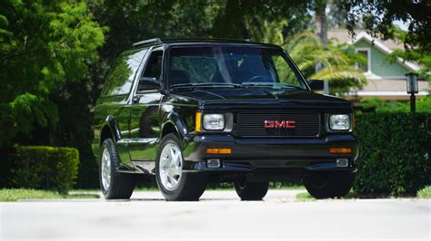 The First Performance SUV Ever That Took The World By Storm