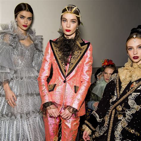 Backstage At Dolce And Gabbana Couture Spring 2019 Mfw Cool Chic Style